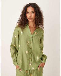 Never Fully Dressed - Overhemd Met Schelpjes Van Goudfolie - Lyst