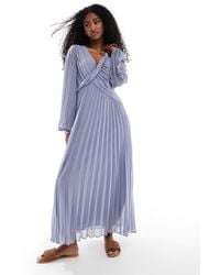 ASOS - Vestido Midi Azul Empolvado Plisado Con Diseño Cruzado Y Retorcido En La Parte Delantera De - Lyst