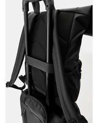 Pull&Bear - Rugzak Met Rubberlook En Flap - Lyst