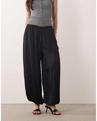 Nobody's Child - Vida Satin Tie Waist Balloon Trousers - Lyst
