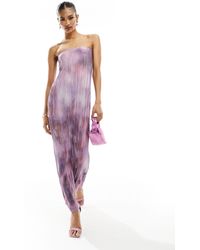 In The Style - Exclusive Bandeau Plisse Maxi Dress - Lyst