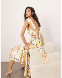 ARRANGE - – midi-trägerkleid mit eckigem schnitt, besatz am rücken und verzerrtem blumenmuster - Lyst