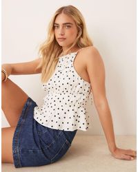 Abercrombie & Fitch - – gesmoktes neckholder-top mit punkten - Lyst