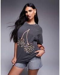 River Island - Camiseta De Corte Boyfriend Con Estampado De Cerezas De Leopardo De - Lyst