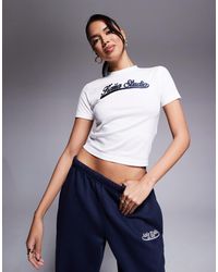 Kaiia - Studio Embroidered Logo Baby Tee Co-ord - Lyst