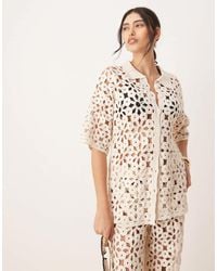 ASOS - Camisa Con Cuello De Solapas Y Patrón Calado De Punto De (Parte De Un Conjunto)-Neutro - Lyst