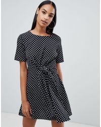 Boohoo Mini-jurk Met Geknoopte Voorkant En Stippen - Zwart