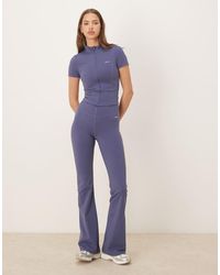Tala - Skinluxe V-waist High Waisted Flared legging - Lyst