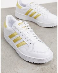 adidas court vantage perforated leather trainers