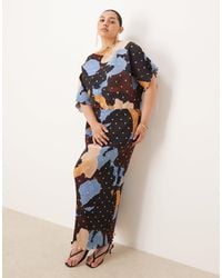Never Fully Dressed - Tilly Asymmetric Gold Foil Plisse Maxi Dress - Lyst
