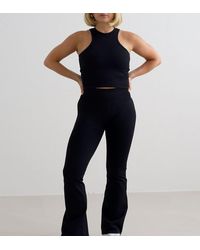 Aim'n - Shape Naadloze Petite Flare-Legging - Lyst