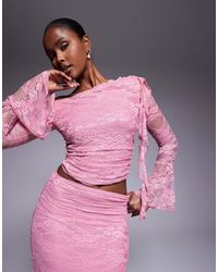 Love Triangle - Asymmetric Ruffle Lace Top Co-ord - Lyst