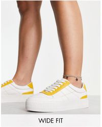 ASOS - Duet - sneakers stringate a pianta larga bianche/gialle con suola flatform - Lyst