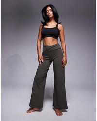 4505 - Petite Icon Wrap Waist Wide Leg Dance Pant - Lyst