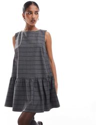 ASOS - Elegante Geruite Mini Jurk Met Verlaagde Taille - Lyst
