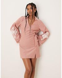 ASOS - Gestreepte Mini Overhemdjurk Met Overslag, Borduursels En Brede Manchet - Lyst