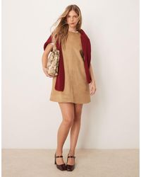Abercrombie & Fitch - Robe blazer sans manches en daim - fauve - Lyst