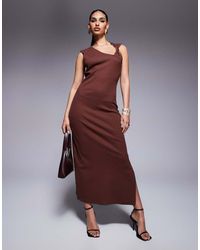 ASOS - Vestido Midi Marrón De Canalé Con Detalle De Metal De - Lyst