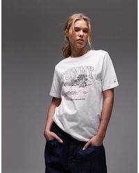 Tommy Hilfiger - T-Shirt Oversize Bianca E Rosa Con Grafica A Tema Vacanze - Lyst