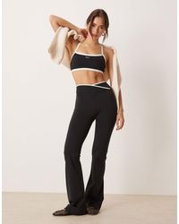 Tala - – dayflex – ausgestellte yoga-hose - Lyst