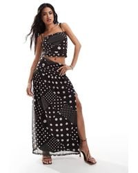 ASOS - Maxi Rok Van Mesh Met Gerimpelde Zijkant, Verlaagde Taille, Split Aan De Voorkant En Stippen - Lyst