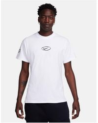 Nike - Camiseta blanca con logo central swoosh - Lyst