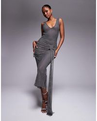 ASOS - Midi-Jurk Van Visnet Met Siersteentjes, Lage Ronde Hals En Rok Met Sjerpdetail - Lyst