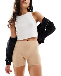 Pieces - Seamless Mini Legging Shorts - Lyst