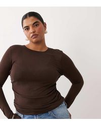 ASOS - Asos Design Curve Doorschijnende Gebreide Top Met Zachte Touch En Gerimpelde Zijkant - Lyst