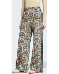 adidas Originals - X liberty london – weit geschnittene trainingshose mit blumenmuster - Lyst