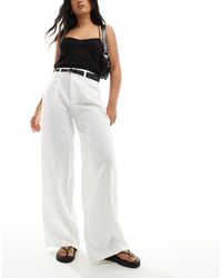 Stradivarius - Belted Linen Look Trouser - Lyst