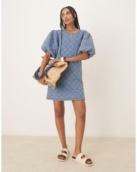 ASOS - Vestito Corto Di Jeans Slavato Trapuntato Con Maniche A Sbuffo - Lyst