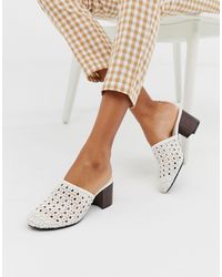 monki heels