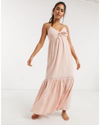 accessorise beach dress