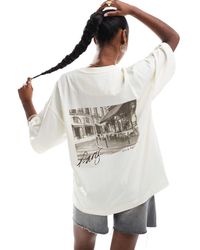 4th & Reckless - T-Shirt Oversize Color Crema Con Grafica Di Città Sul Retro - Lyst