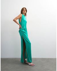 TOPSHOP - Mouwloze Asymmetrische Gedrapeerde Maxi Jurk Van Satijn - Lyst