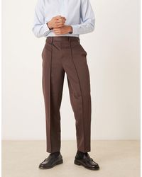 ASOS - Pantalon fuselé habillé coupe décontractée avec nervures - marron foncé - Lyst