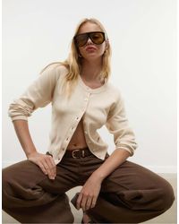Stradivarius - Gebreid Vest Met Knopen En Raglanmouwen - Lyst