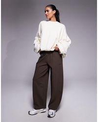 Kaiia - Exclusive Cotton Rich Seam Detail Barrel Leg joggers - Lyst