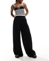 Stradivarius - Tailored Pleated Wide Leg Trouser - Lyst