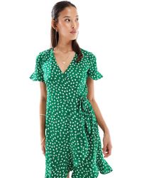 ONLY - Vestito Corto A Portafoglio Con Stampa A Fiori E Volant - Lyst