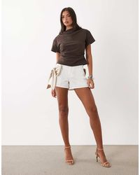 ASOS - High Waisted Flippy Short With 3d Bow Detail - Lyst