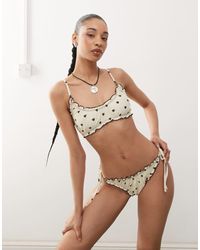 Reclaimed (vintage) - Bikinibroekje Met Gestrikte Zijkanten En Ruches - Lyst