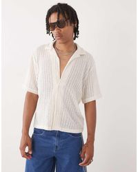 Weekday - Camisa Resort Playera Blanco Hueso De Punto Calado De - Lyst