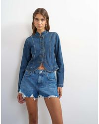 TOPSHOP - Distressed Denim Short Met A-Lijn En Split - Lyst