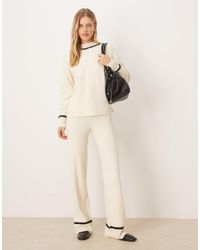 Y.A.S - Pantalon d'ensemble en maille avec bord contrastant - crème - Lyst