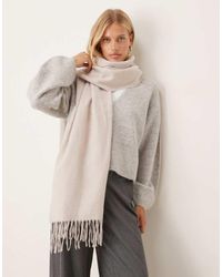 ASOS - Bufanda Con Flecos De Tejido Muy Suave De -Blanco - Lyst