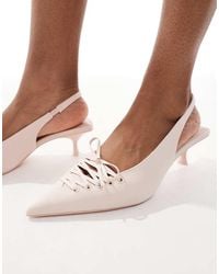 Stradivarius - Scarpe Con Tacchetto A Spillo Con Cinturino Posteriore E Fibbie - Lyst
