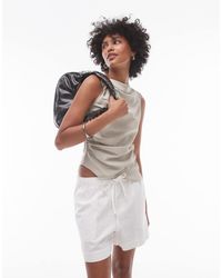 TOPSHOP - Top Sin Mangas Con Detalle Anudado En El Lateral De -Verde - Lyst