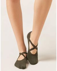 Calzedonia - Non-Slip Crossover Pilates Socks - Lyst